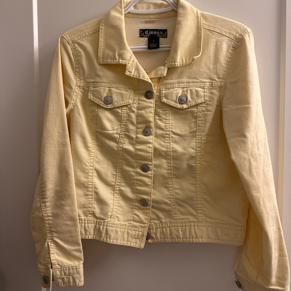 d. jeans Yellow Cropped Jean Jacket Structured Shoulders